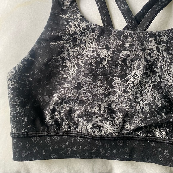 Lululemon Energy Bra - Picture 4 of 7